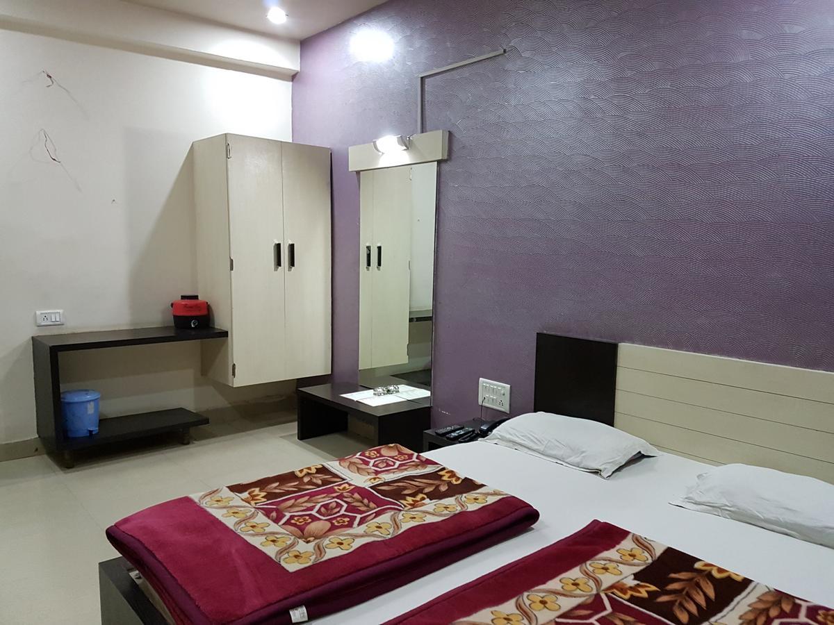 مونت ابو Hotel Raviji'S Retreat المظهر الخارجي الصورة